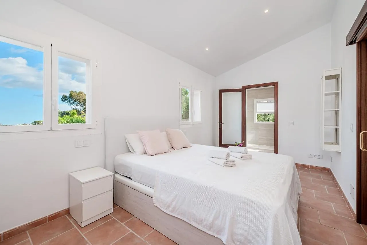 Holiday home Villa Abril Santanyi